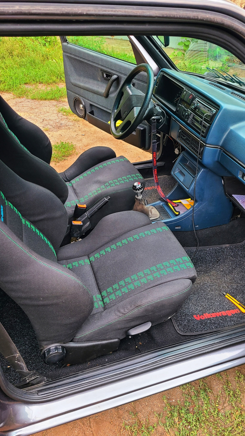 Recaro 2