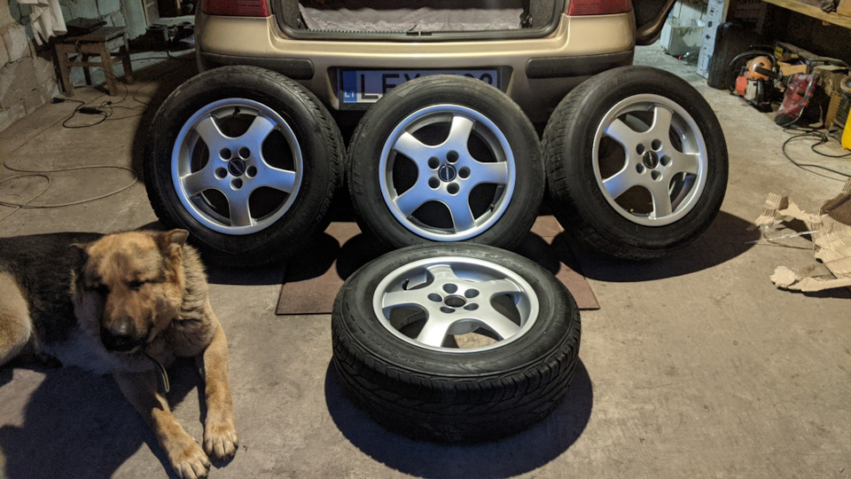 Диски Borbet CB 65535. R15/6,5J/ET35/5x100/Golf 4 1