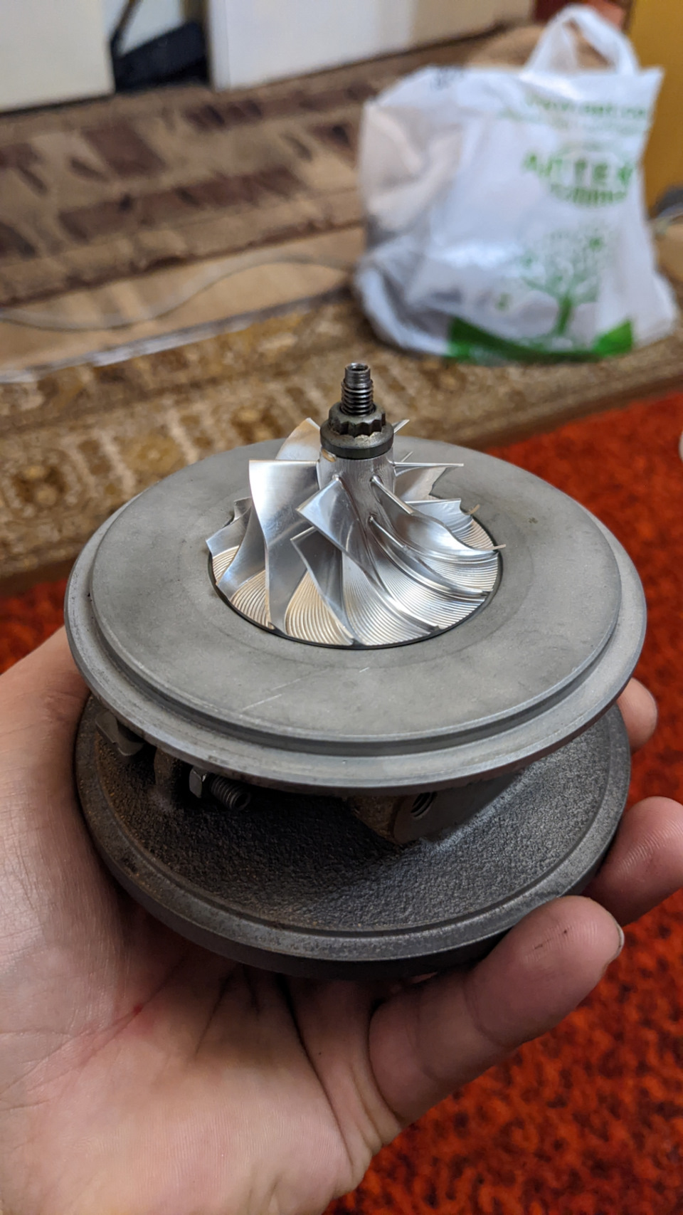 Кований GT1749VA 5