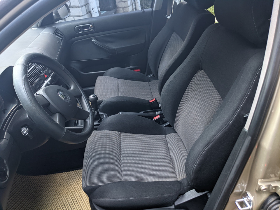 Салон VAG Sport ONE/VW Golf IV 1