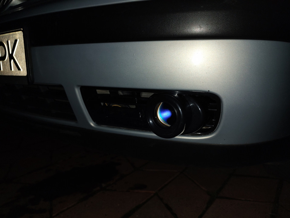ПТФ в бампер Golf 4 1.6 ATN 3
