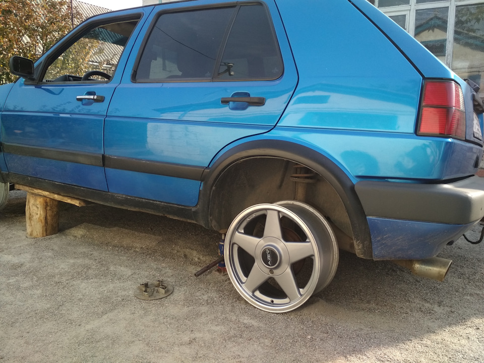 Azev A 16 4