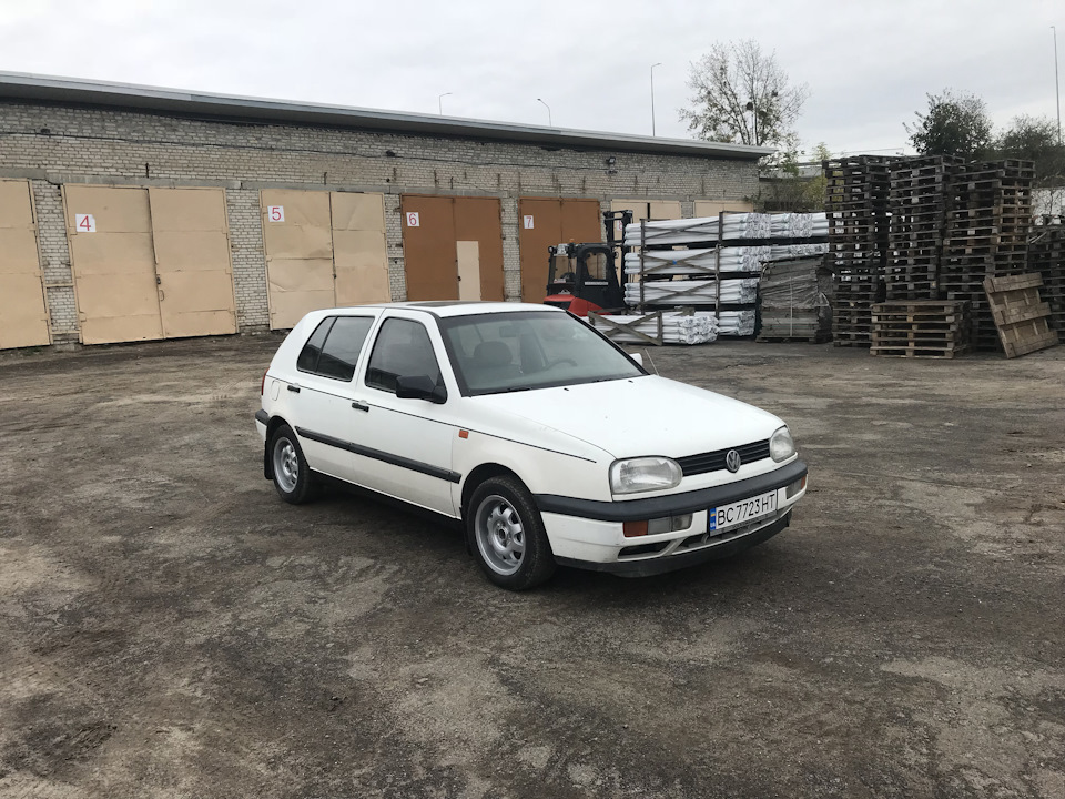 Продав гольф 1