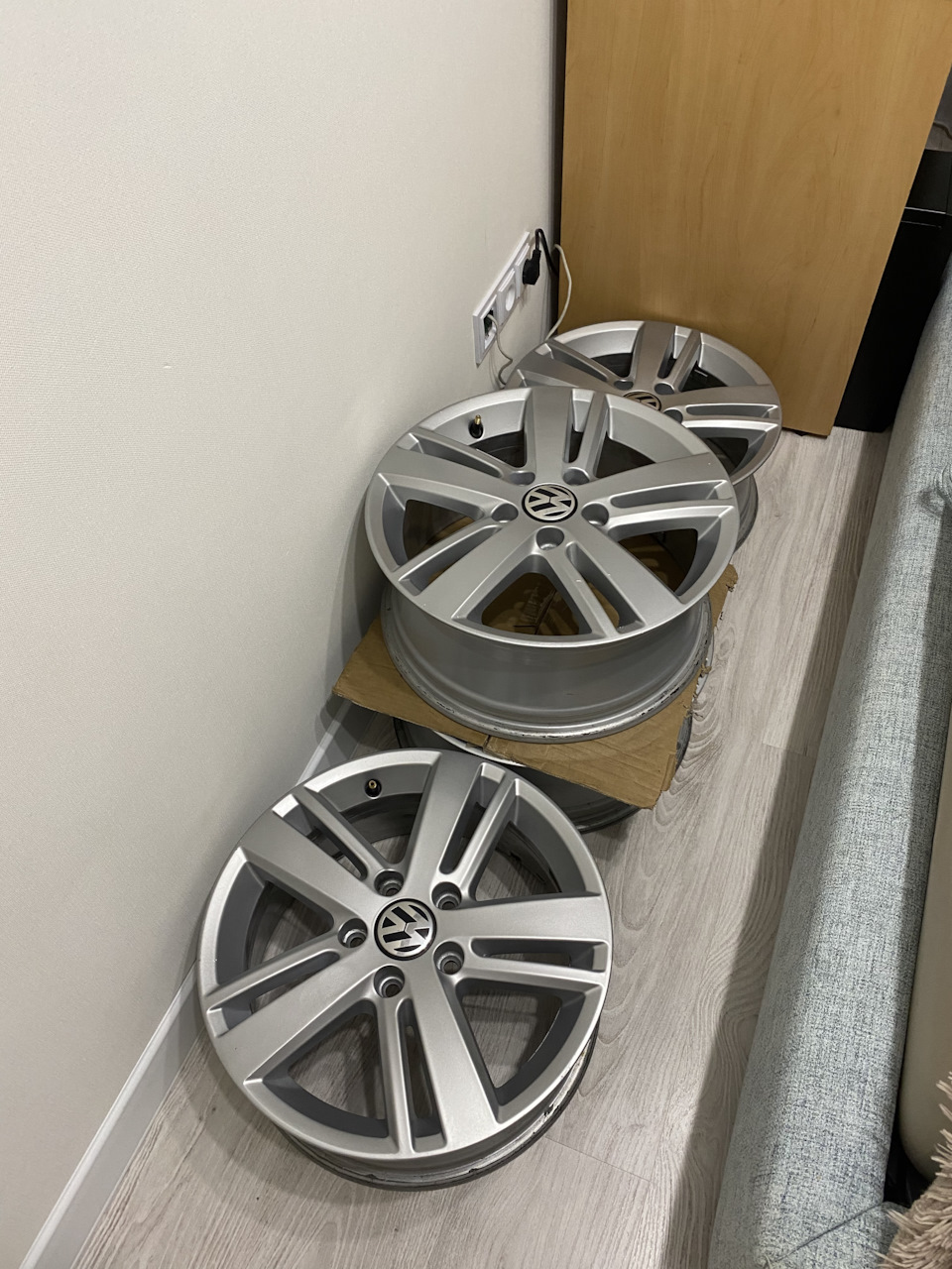 Диски на зиму r16 vw STRATFORD 2