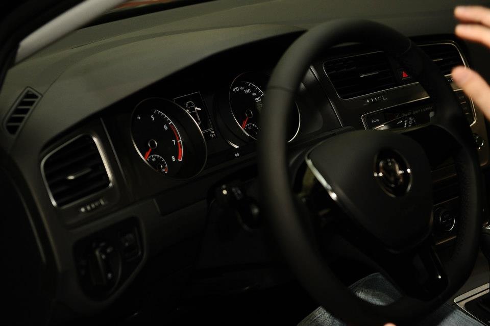 Вгадайте хто? На презентації Нового Volkswagen Golf 7 1