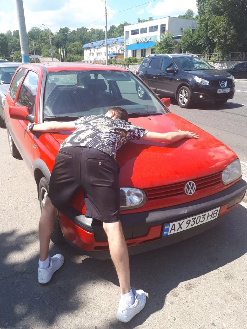 Покупка Червоного