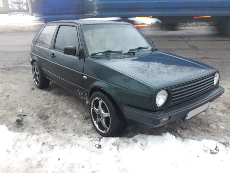 Вузькі Бампера.Зима Golf 2 3
