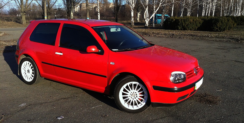Зі сльозами на очах ПРОДАЮ GOLF 4 1.4 V16 3