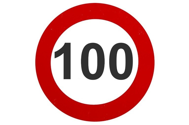 100 Читачів 1