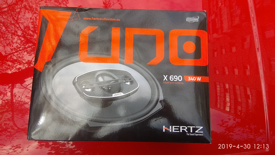 Трохи звуку. Hertz Uno X 690 1