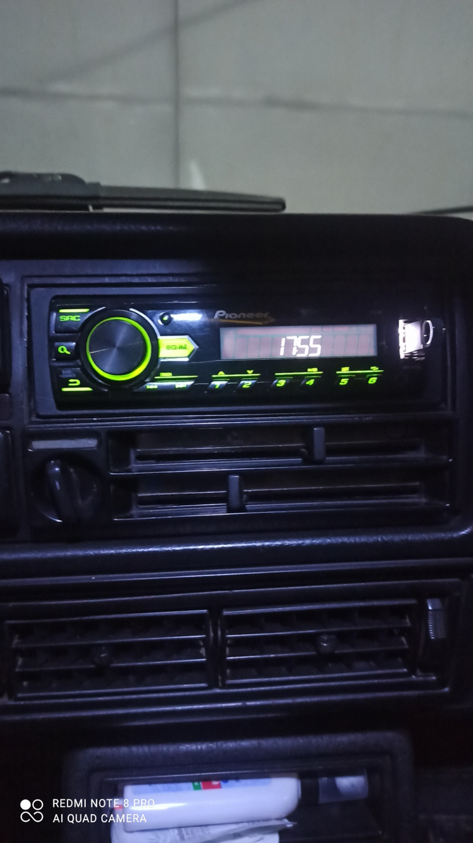 Магнітол Pioneer MVH-09UBG 3