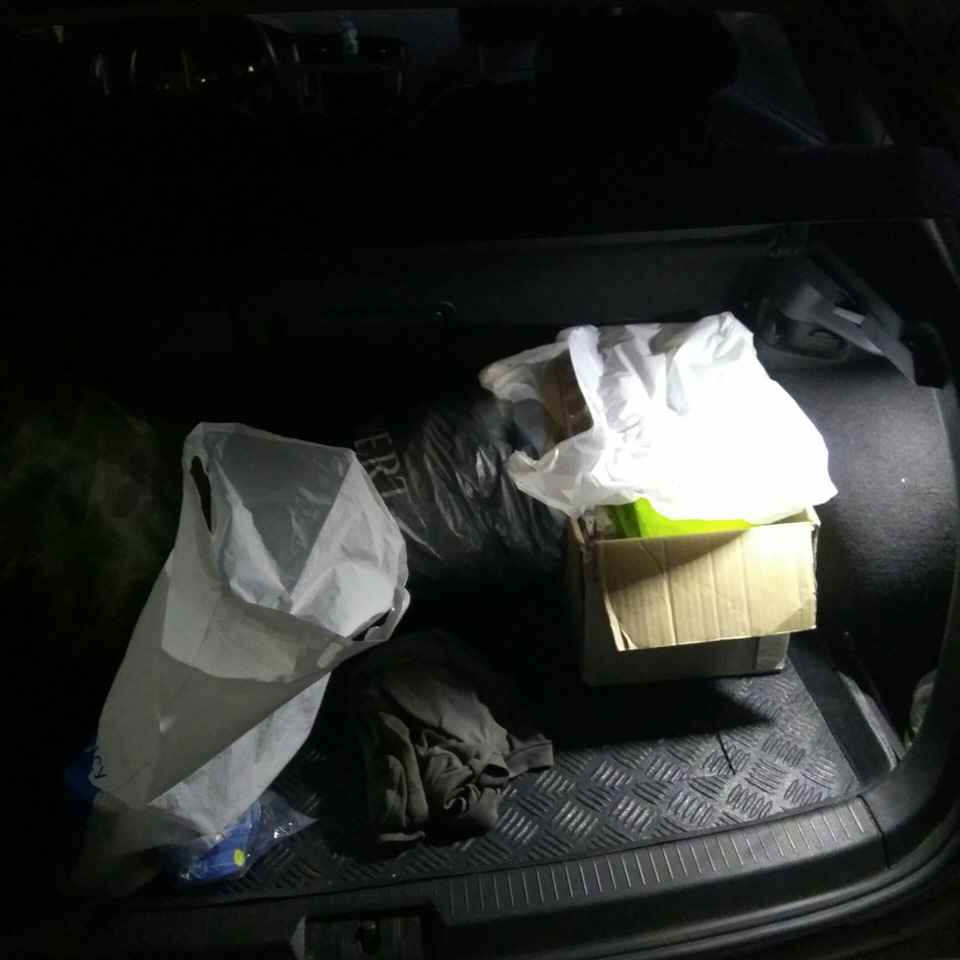 Світло в багажнику. 4