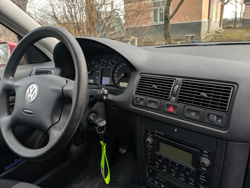 Хімчистка салону (Volkswagen Golf 4) 5