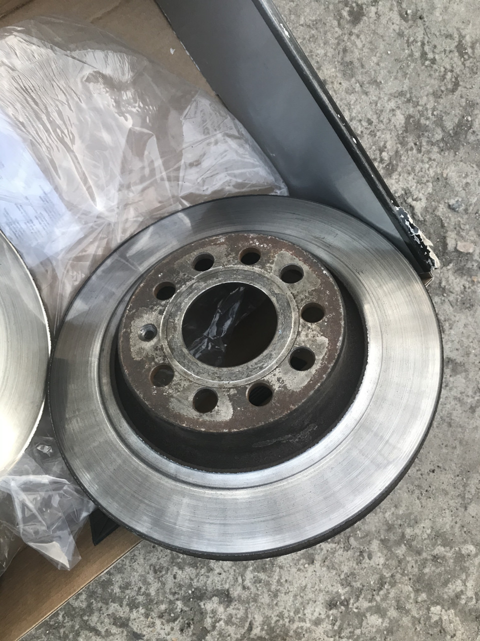 *** Заміна передніх гальмівних дисків+колодки*** RH 8633.05 5