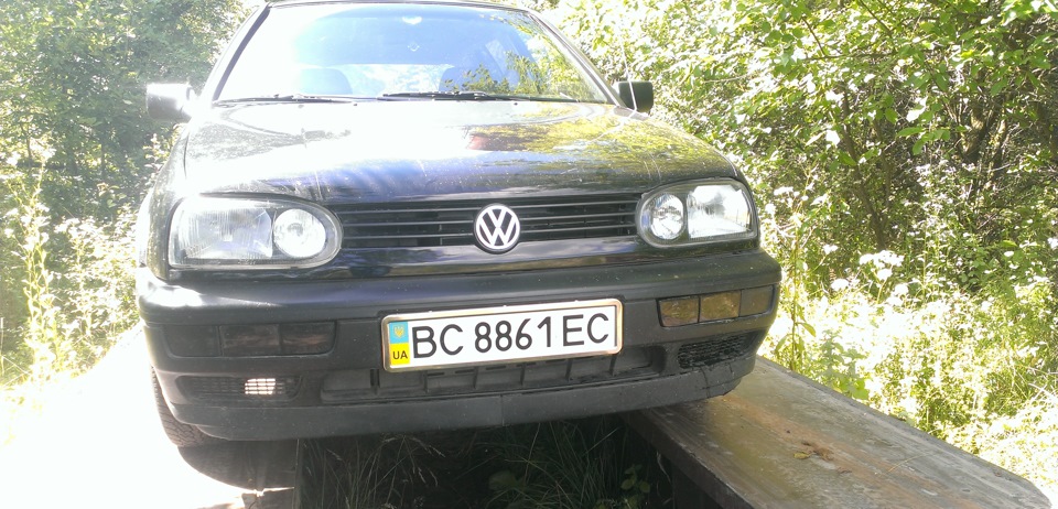Встановив губу Polcar 1