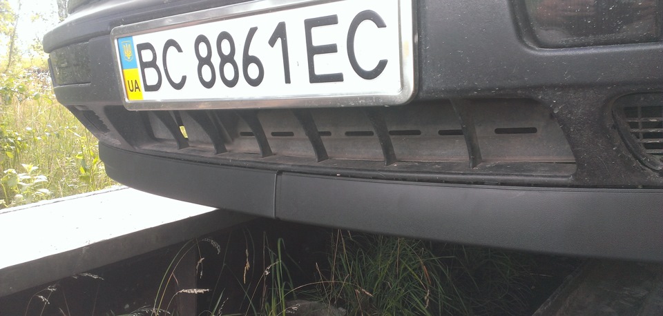 Встановив губу Polcar 4