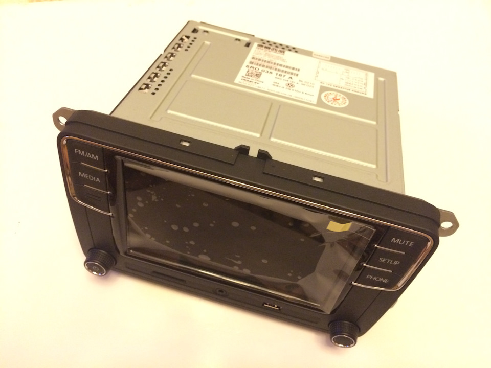Прев'ю (RCD 330+, SET, USB, Gateway) 1