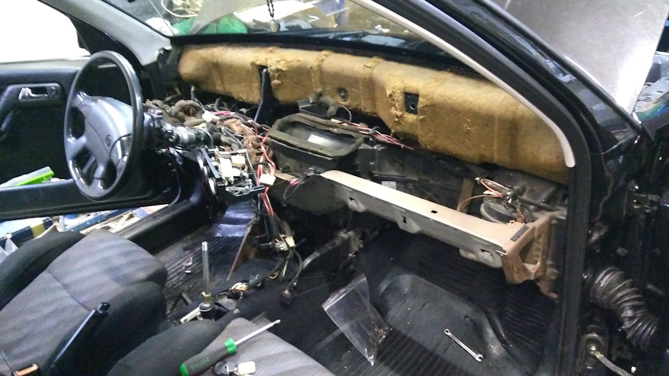 Встановлення печі від авто з кондиціонером та заміна радіатора печі Ч3 1