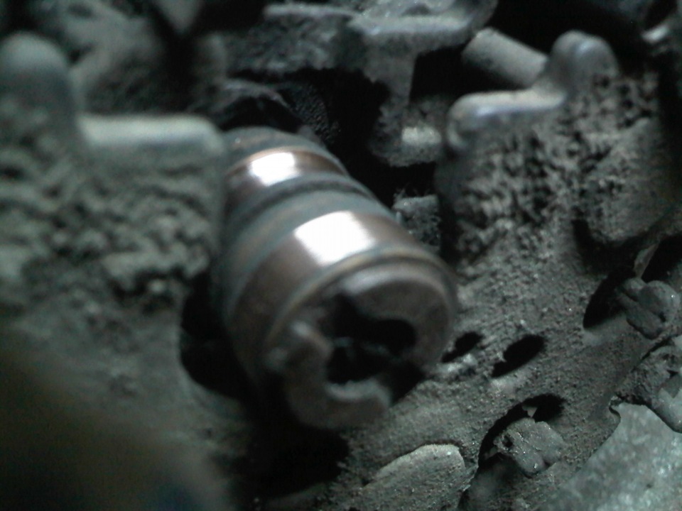 Заміна контактних кілець та підшипників генератора Bosch 028 903655G 1