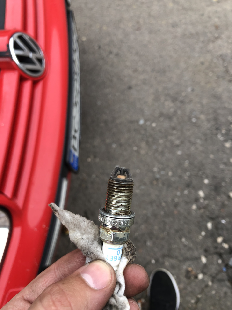 Заміна свічок запалювання NGK Standart BKUR6ET-10 2397 5