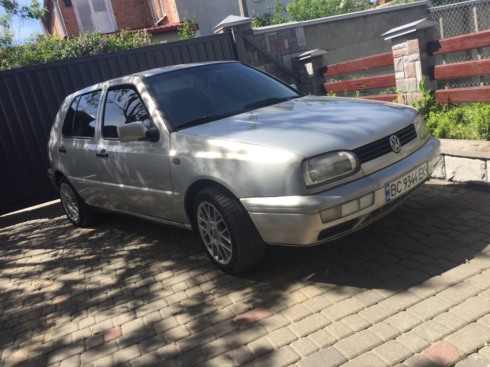 Продам Golf mk3 2