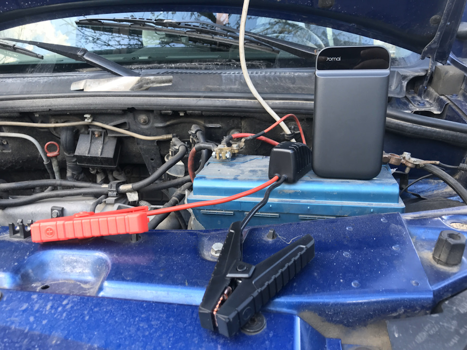 Бустер від ксіомі 70mai jump starter який зміг)) 3