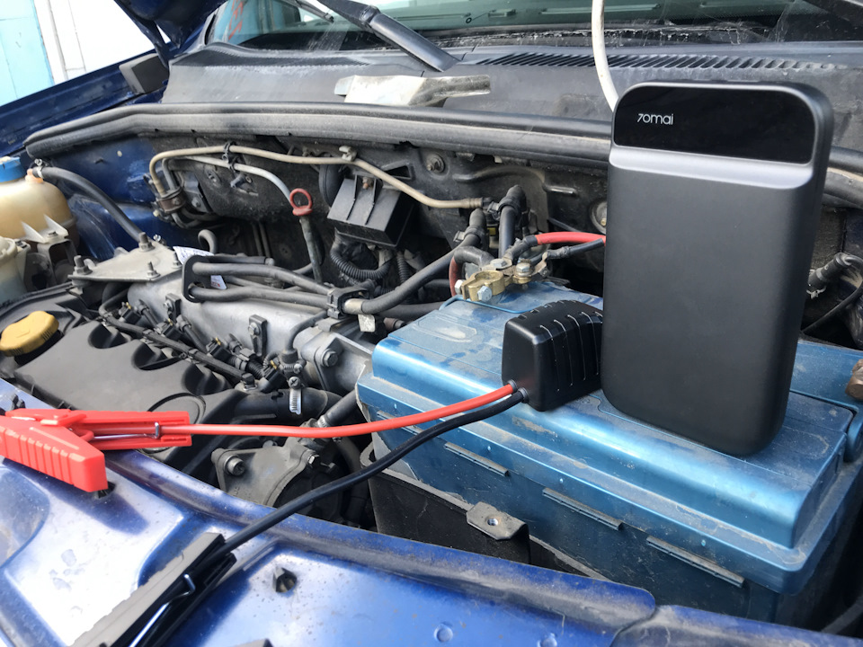 Бустер від ксіомі 70mai jump starter який зміг)) 2