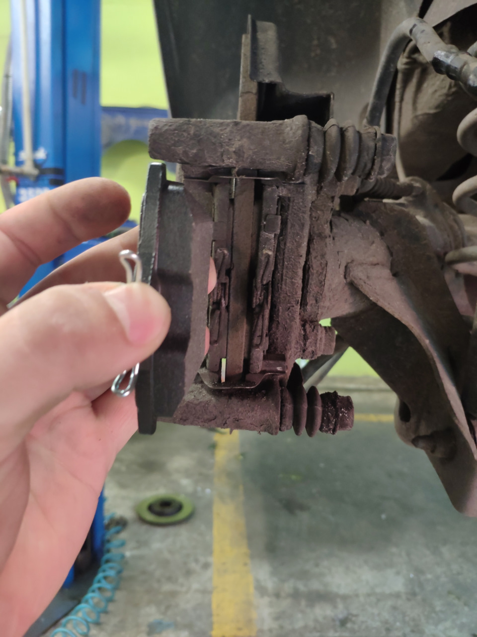 Заміна гальм на Brembo 4
