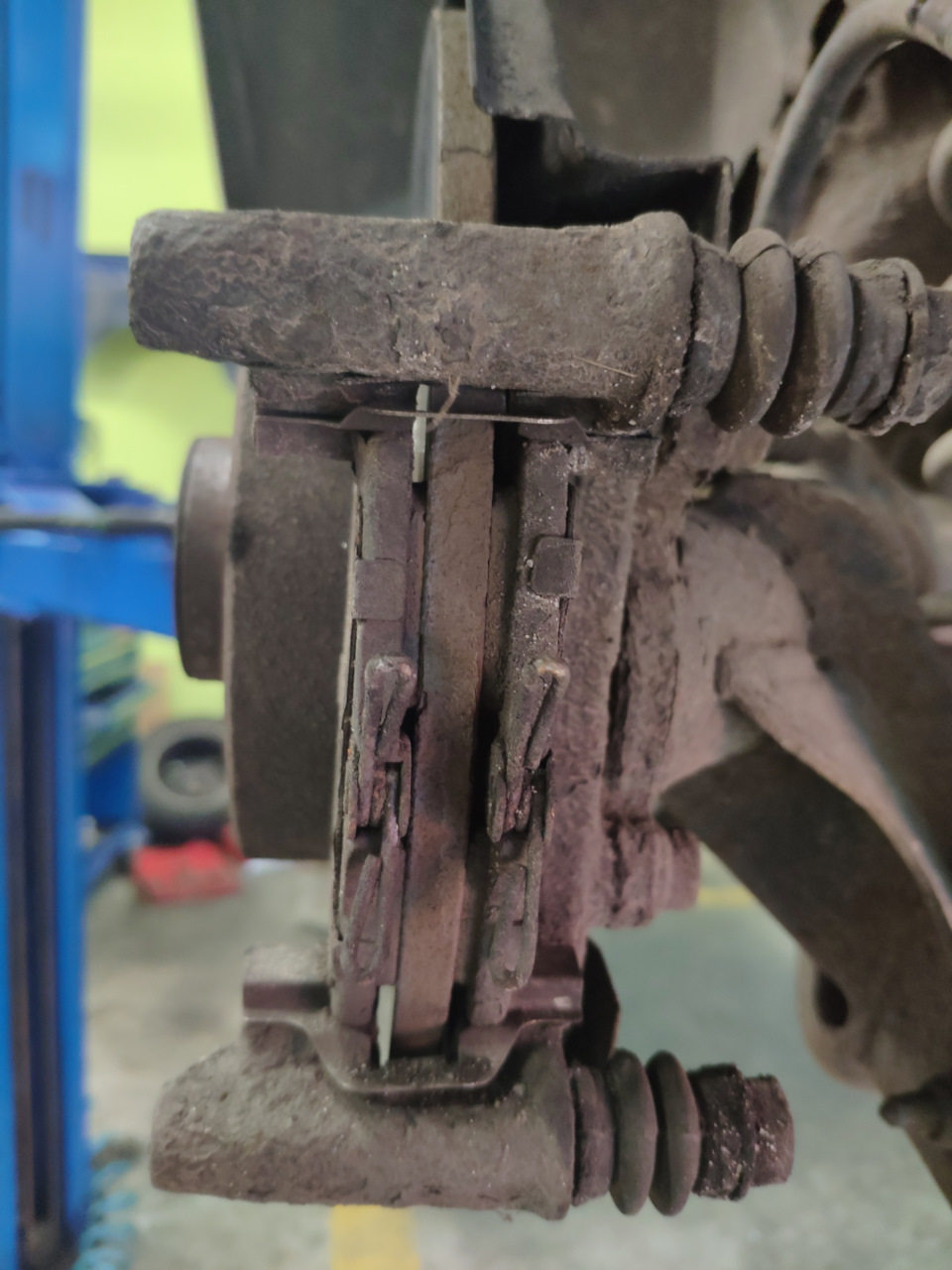 Заміна гальм на Brembo 3