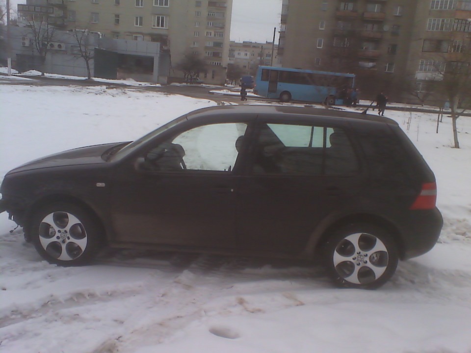 Ми чекаємо на запчастини. 5