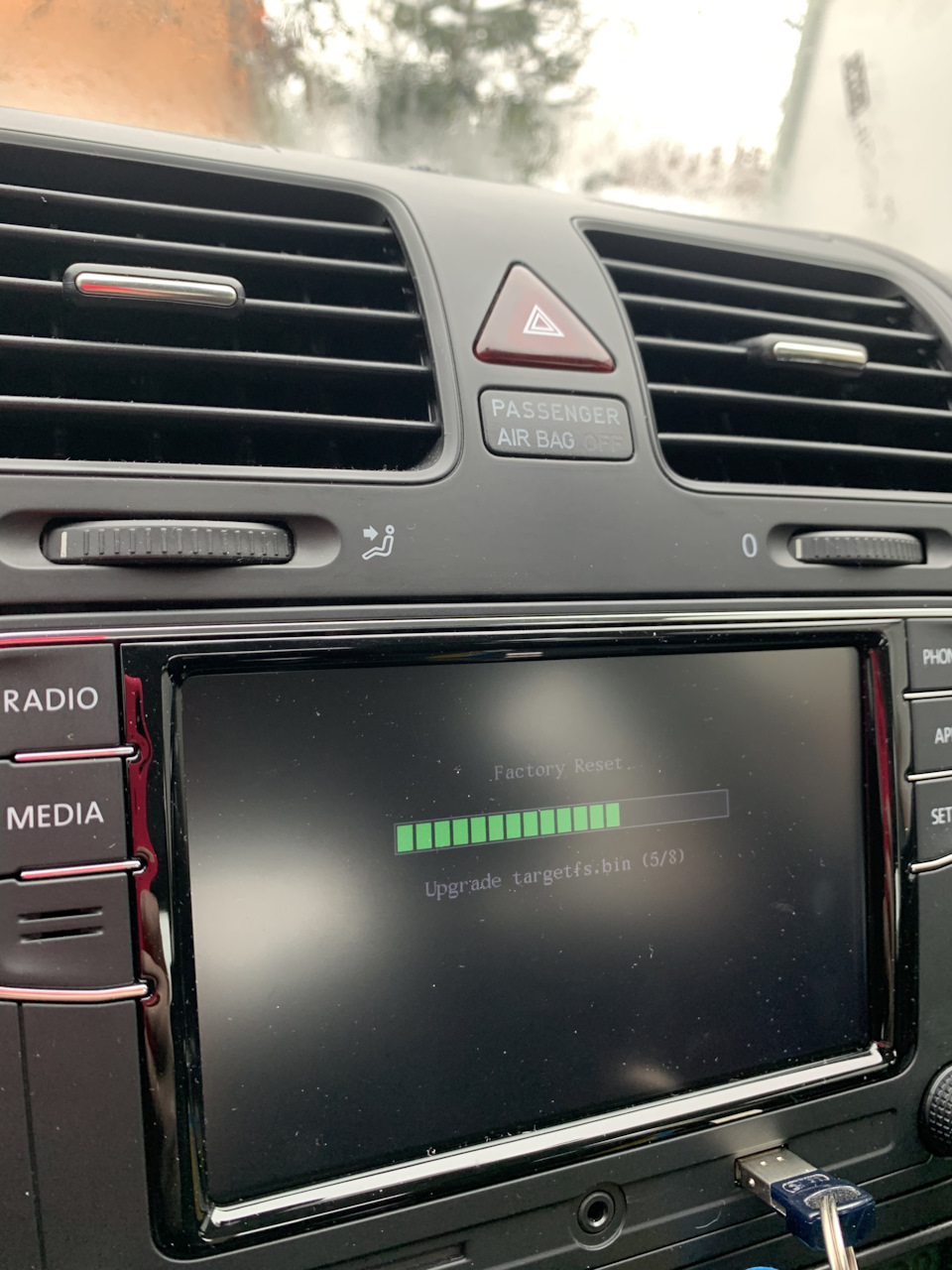 Оновив програму на rcd 330 plus desay 3