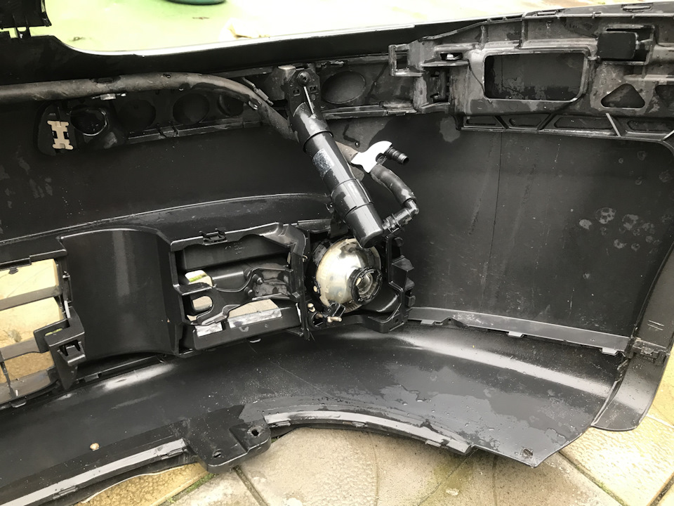 Продам передній бампер golf 5 5