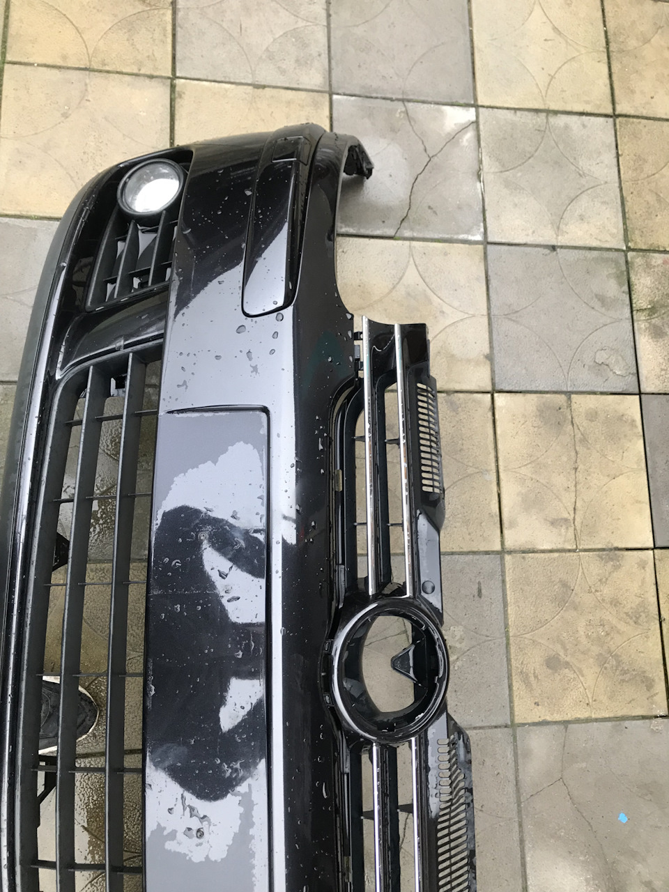 Продам передній бампер golf 5 2
