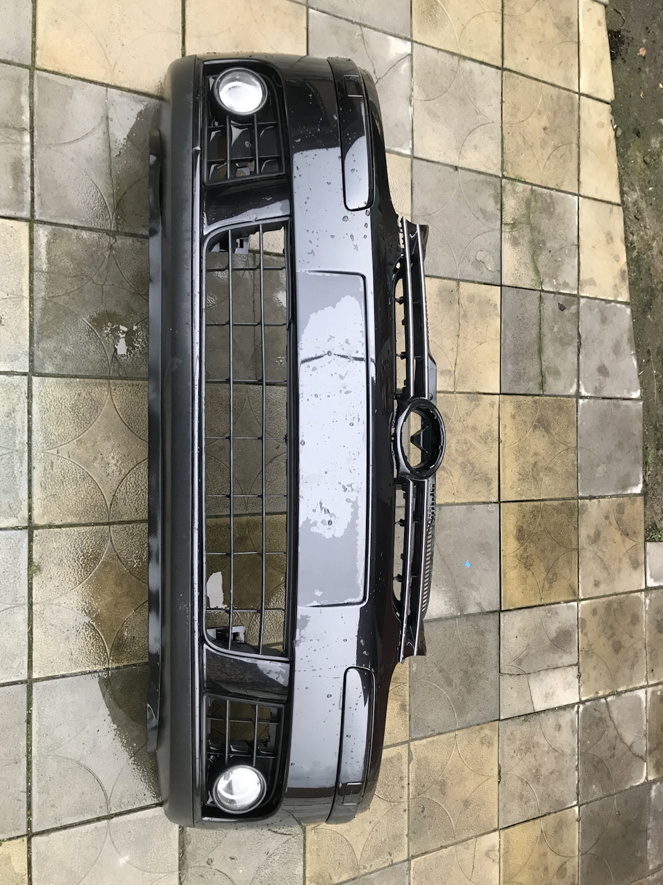 Продам передній бампер golf 5 1