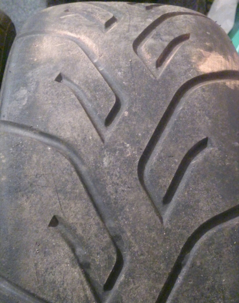 Yokohama Advan A048 215/45 R17 2