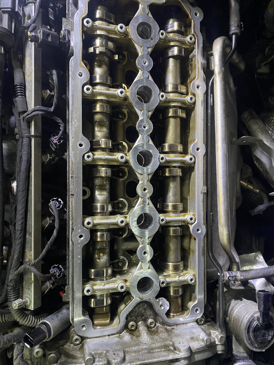 Заміна клапанної кришки 2.5 cbta/cbua 4