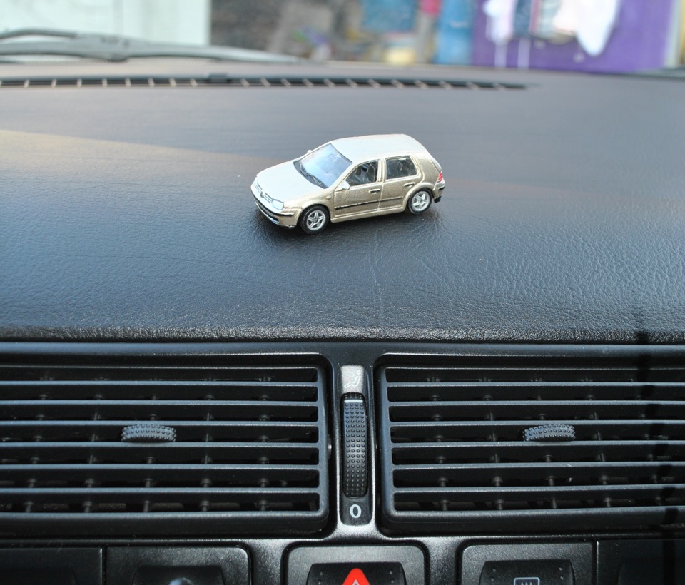 маленький Golf 5