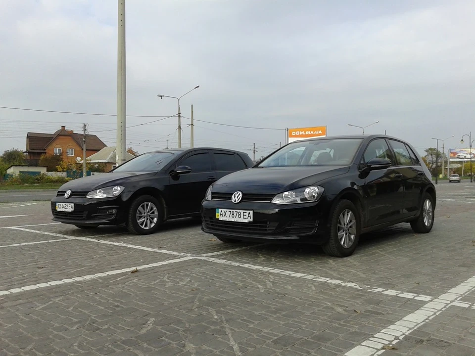 Два однакові гольфи про проблеми…