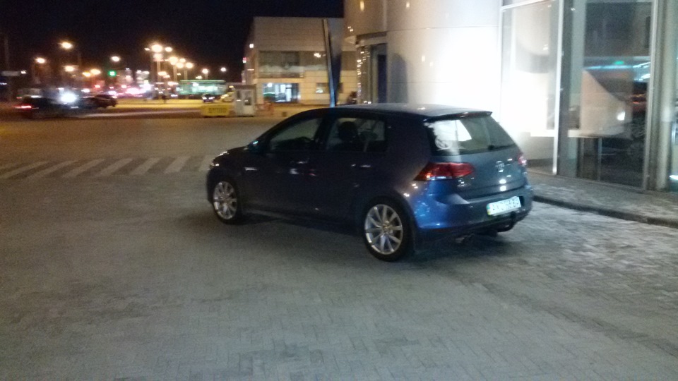 Dijon R17 + Pirelli Cinturato P7 5