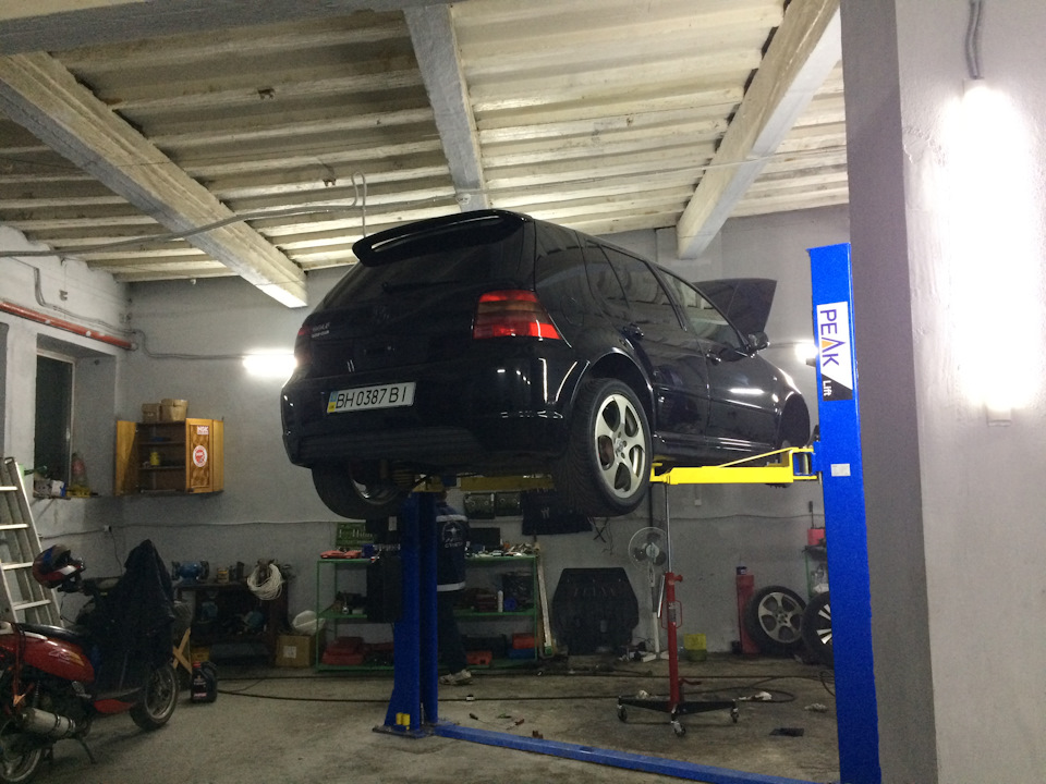 1J1422063J - Рейка від Р32 / Steering rack R32 + 2000 передплатників 3