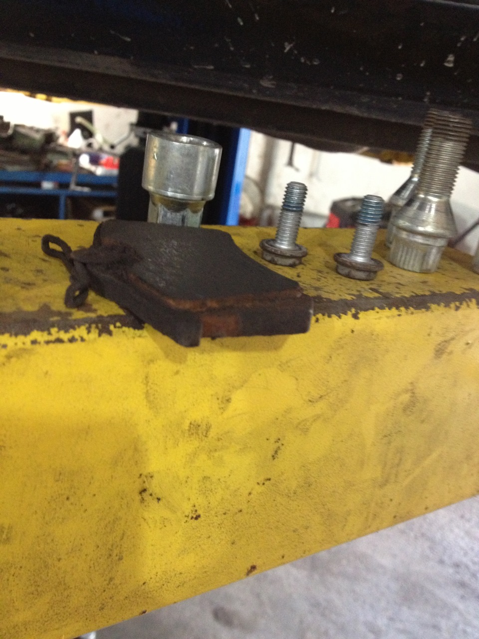 256 rear brakes + teaser 1