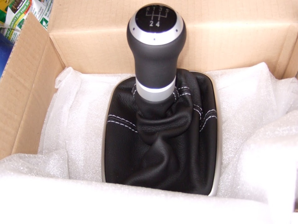 5-gear shift knob R-line 1