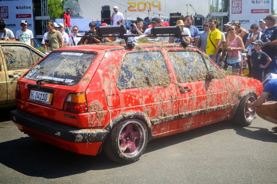 Скопілося мало 4