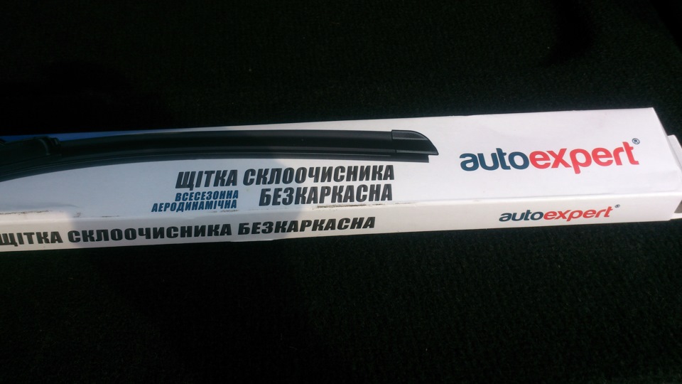 Бескаркасні двірники 3