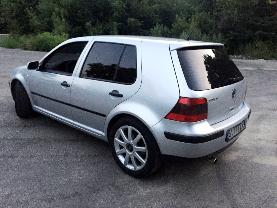 Спойлер R32 3