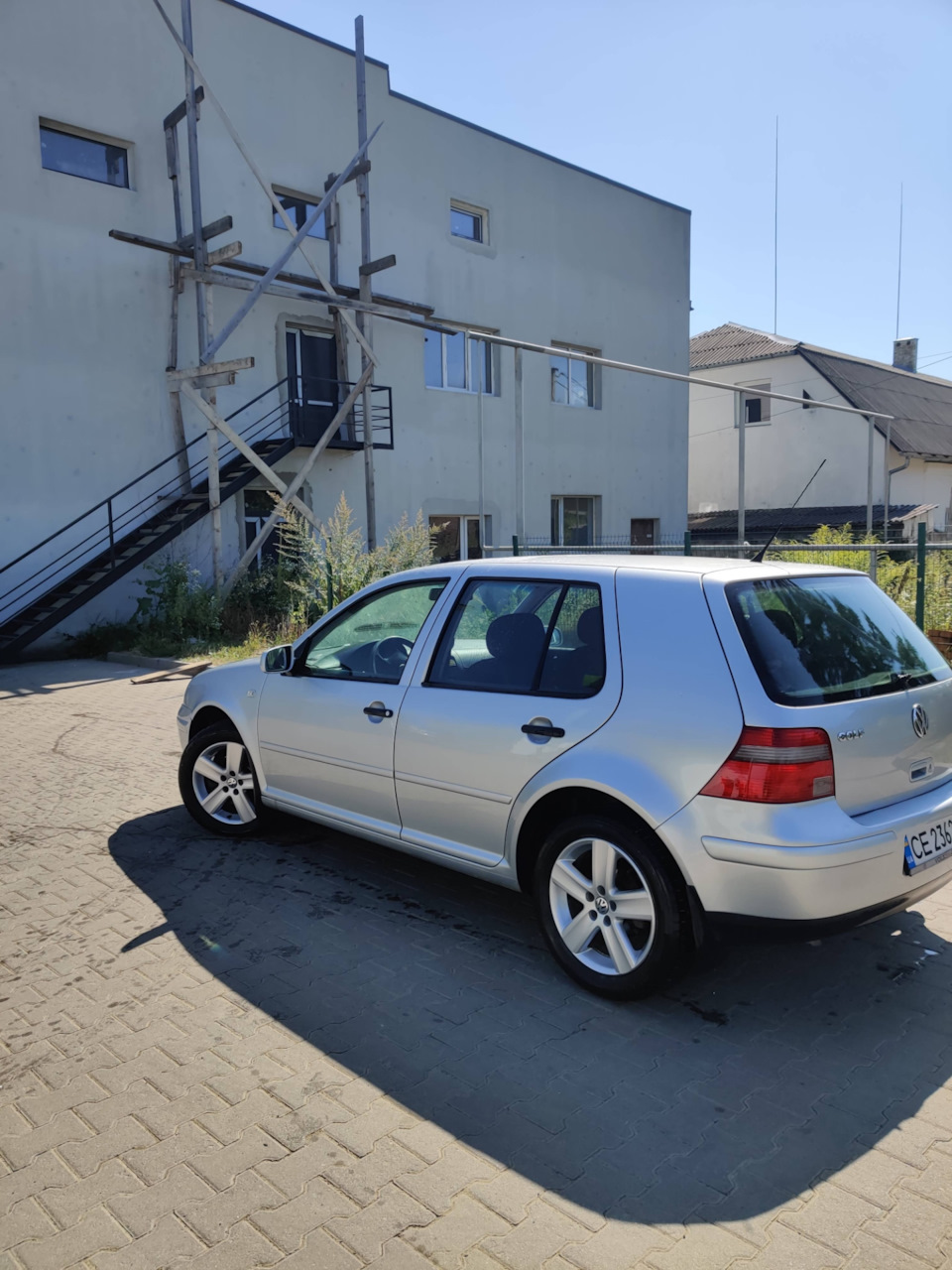 Заміна дисків на r16 1