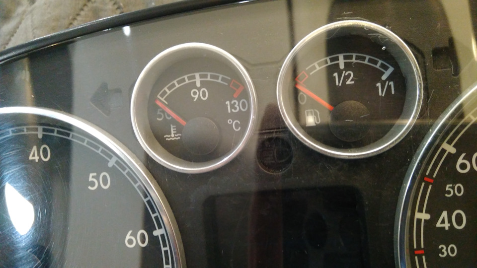 Кільця маленькі в приборку гольф4 від Passat 5+(фінал) 4