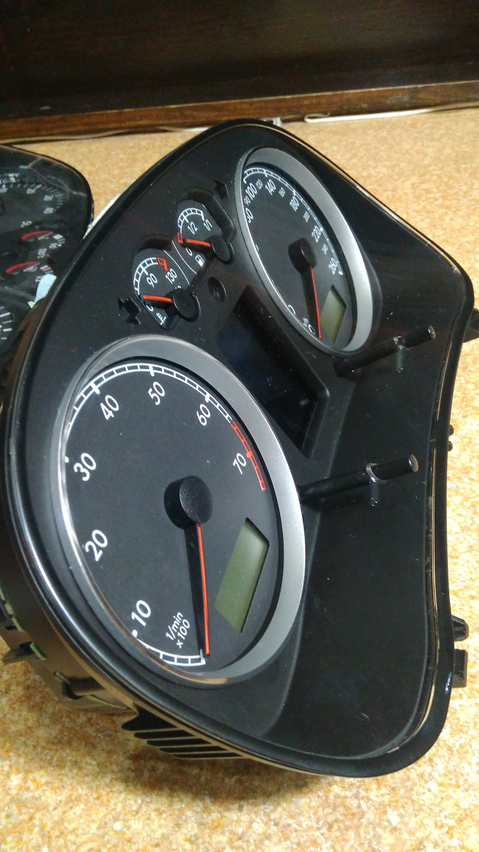 Приборка Fullfis c Passat B5+. в гольф 4.продовження. 1