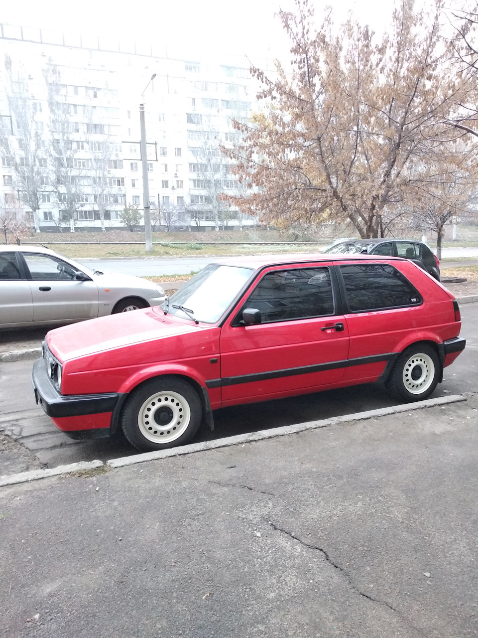 Колір молоко ... Bianco perla ... Штампи ... Перевзувся ... 2