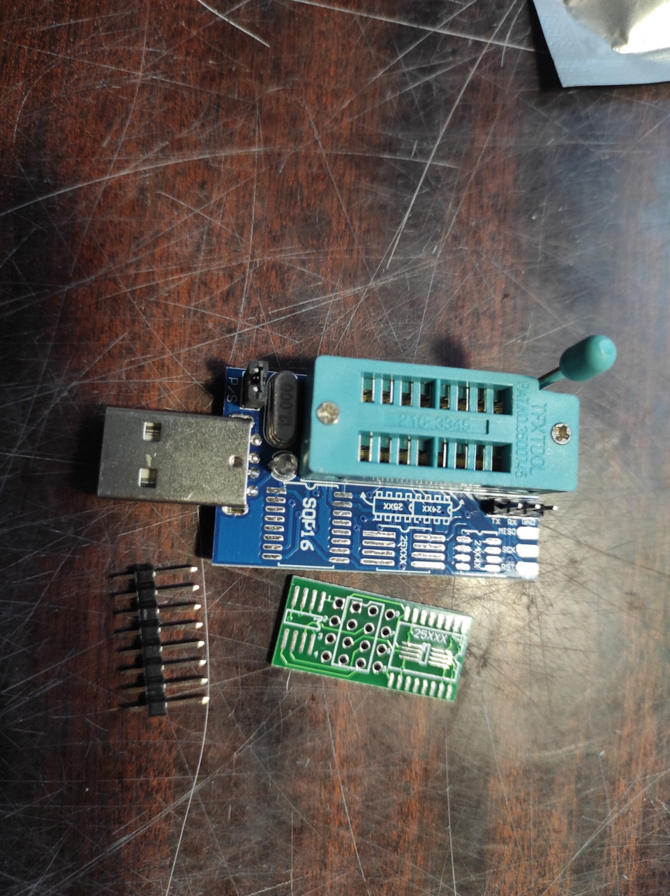 Розблокування магнітоли Beta VW Z1Z2 + ch341A + 25160 2